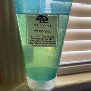 Brand new never used Origins deep pore cleanser.